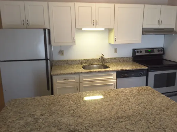 1146 Route 134 APT 2B, South Dennis, MA 02660