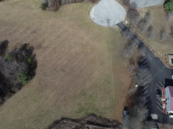 41 International Cv, Jackson, TN 38305