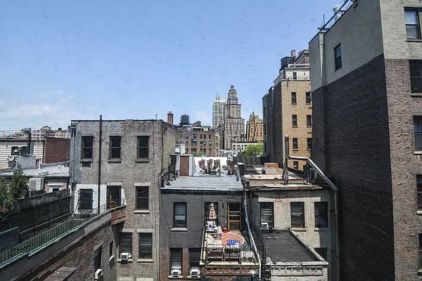 Rented by Corcoran | media 3