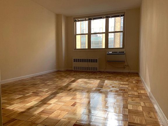 5th image of 222 E 19th St APT 7G