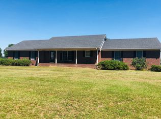 4082 1st St, Farmville, NC 27828