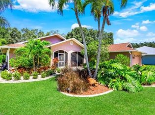 7516 Woodland Bend Cir, Fort Myers, FL 33912