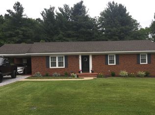 40 Greenfield Rd, Luray, VA 22835