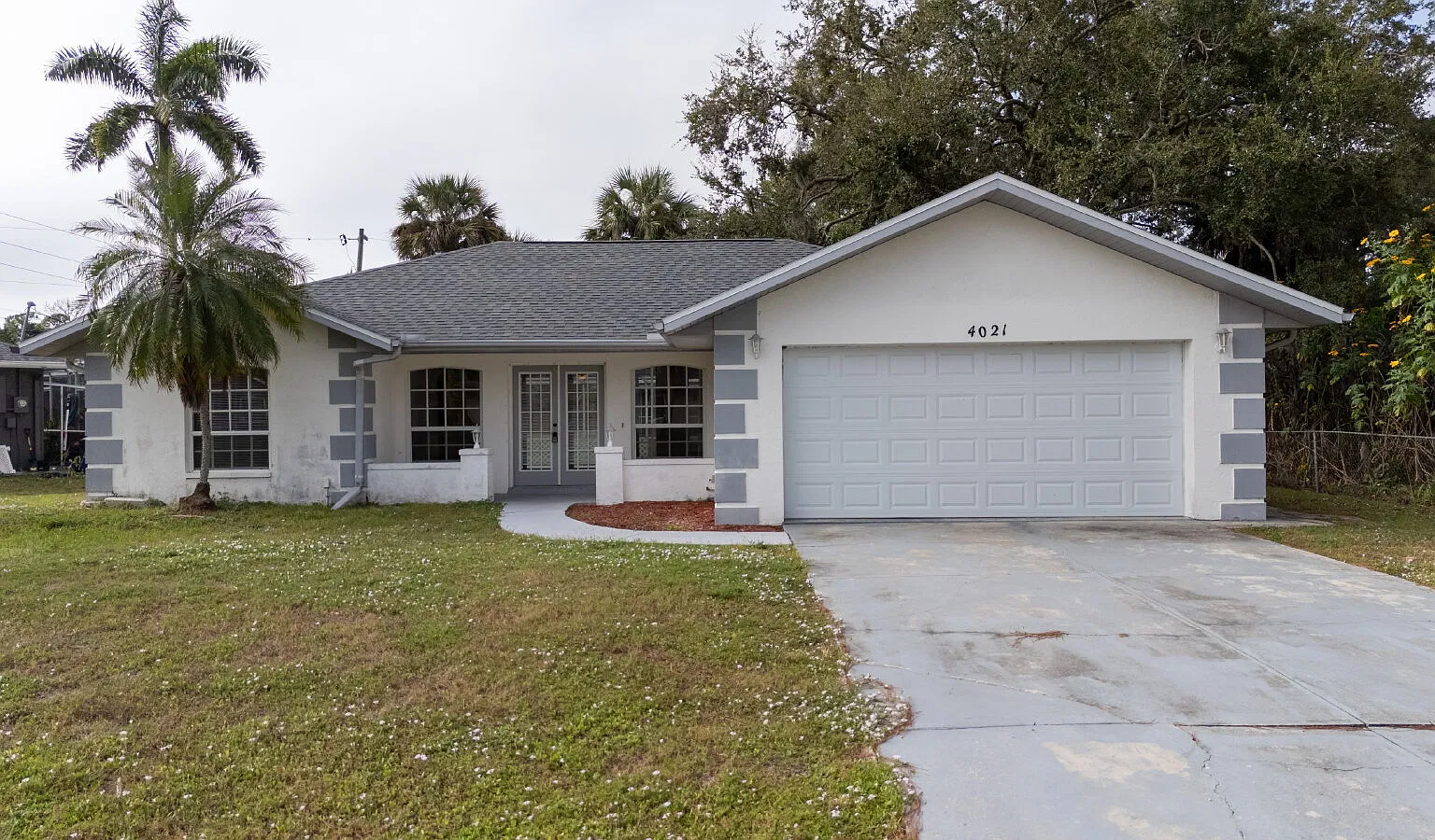 3 bed, 2.0 bath, 1443 sqft, $1,695 — Photo 1