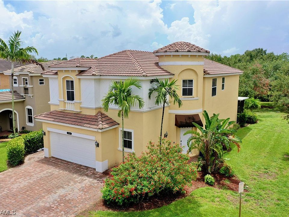1st image of 10105 Silver Palm Dr