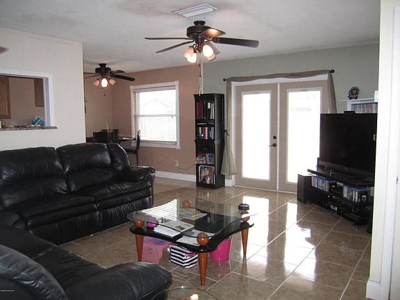 2nd image of 1034 Medallion Dr