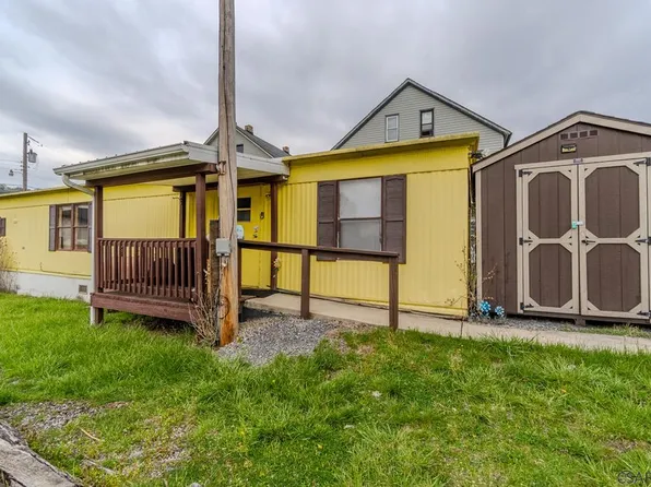 403 Pine St, Johnstown, PA 15902