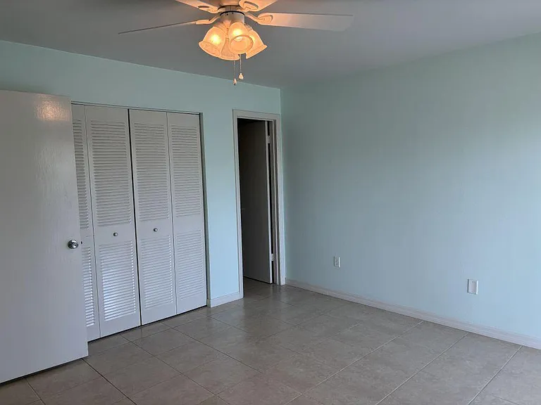2800 Indian River Blvd #1 — Photo 11