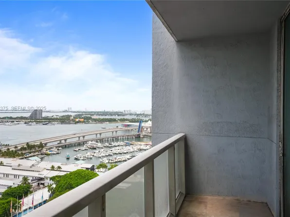 244 Biscayne Blvd APT 2306, Miami, FL 33132