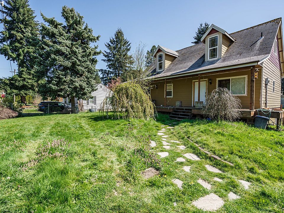 1st image of 4107 NE 42nd St