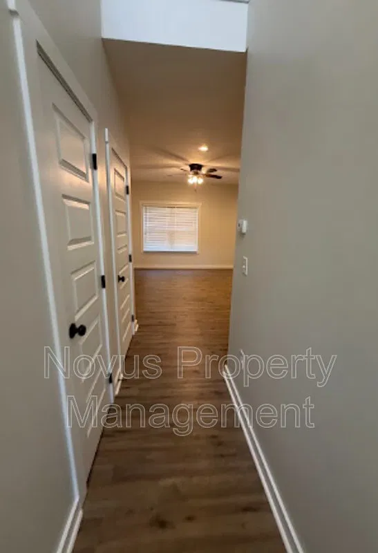 3 bed, 2.5 bath, $1,675 — Photo 3