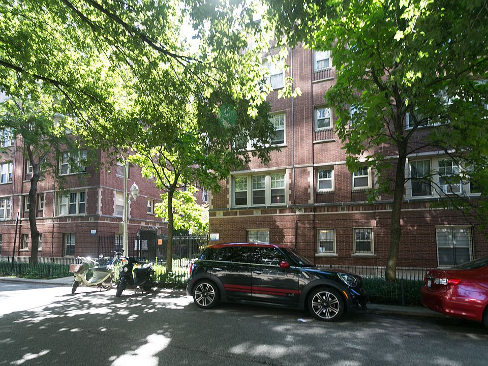 1st image of 517 W Brompton Ave #10554638