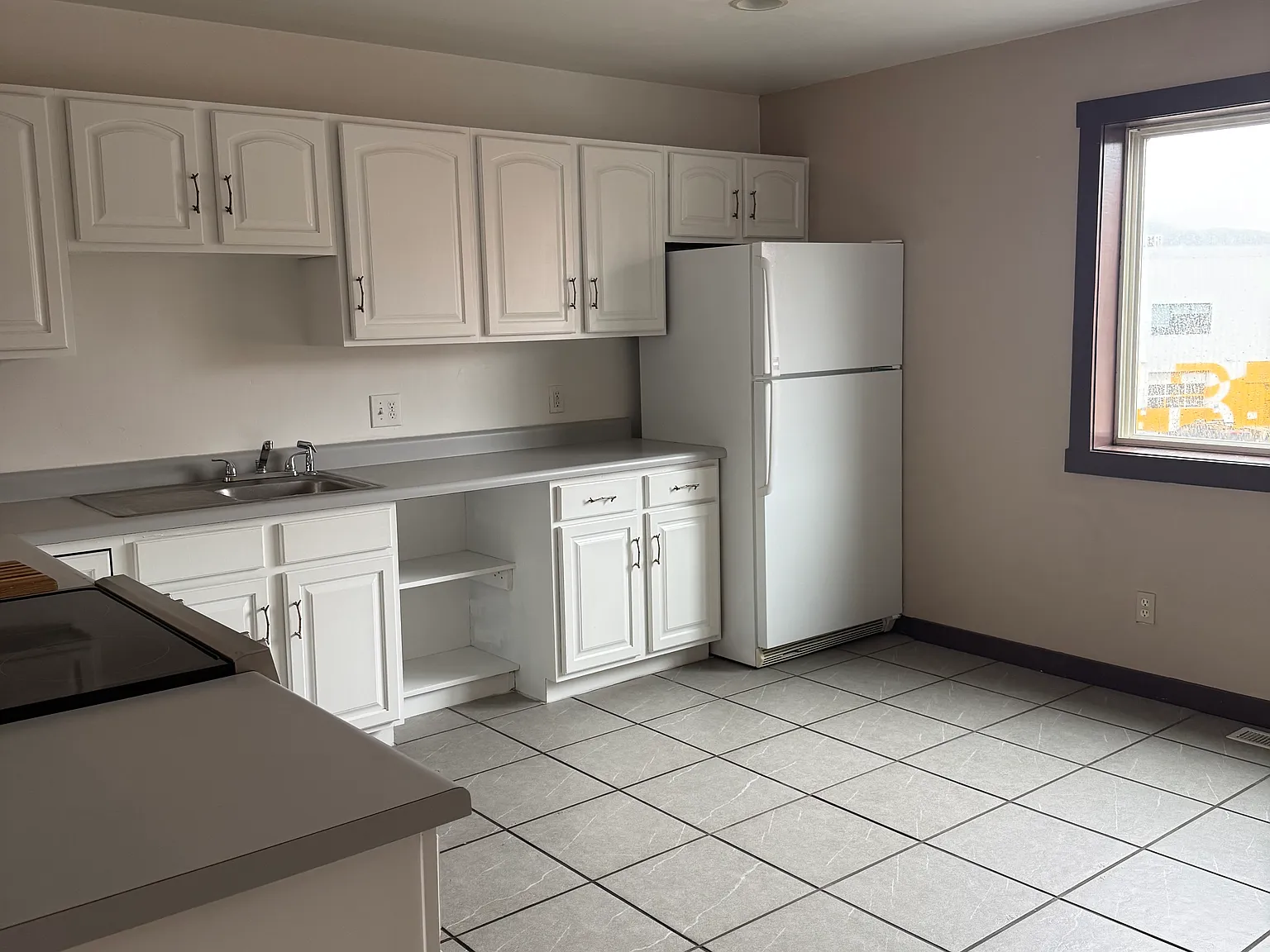 670 Buggy Cir — Photo 2