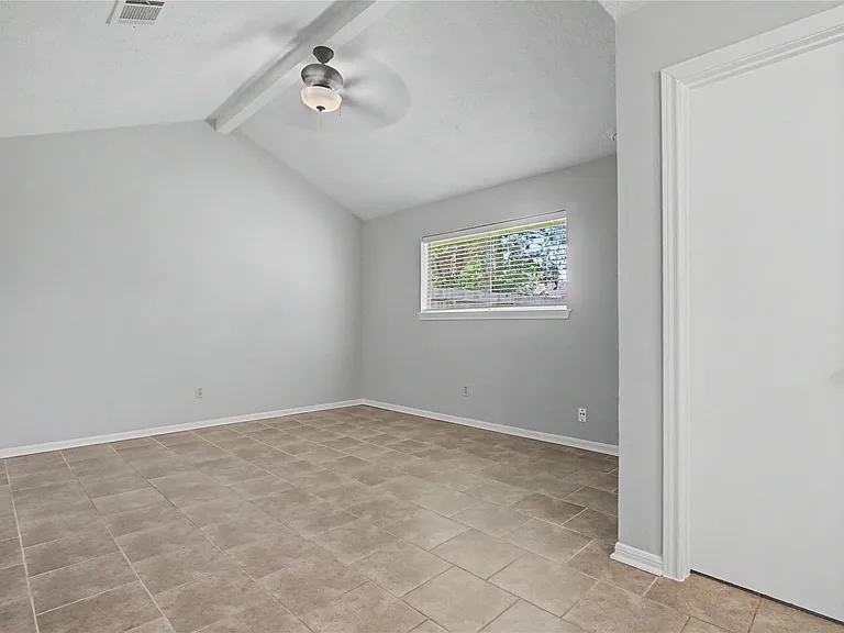 3519 Saratoga Dr — Photo 8