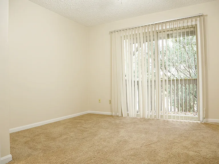 2bed Apartment Home