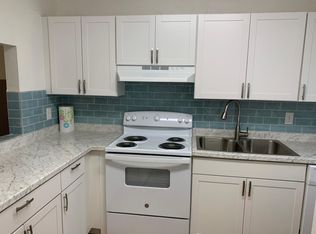 605 SW 75th St, Gainesville, FL 32607