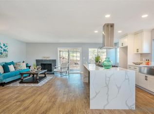 10140 Sir Lancelot Dr, Santee, CA 92071