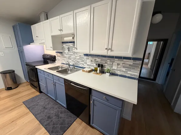 3335 Moorhead Ave, Boulder, CO 80305