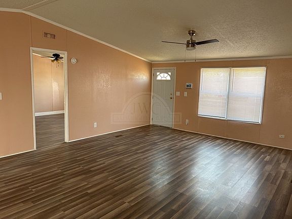 4th image of 5013 Tiffany Cir