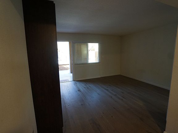 4th image of 2875 A St APT 4