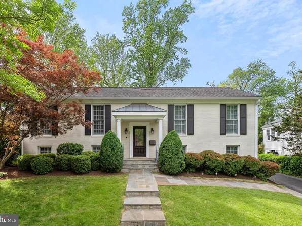 5405 Newington Rd, Bethesda, MD 20816