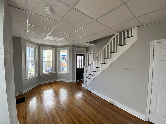 5th image of 479 Mitchell Ave