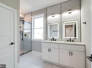 2213 Waterloo St, Philadelphia, PA 19133