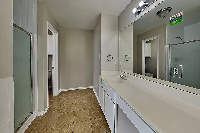 25622 Oakridge Forest Ln — Photo 10