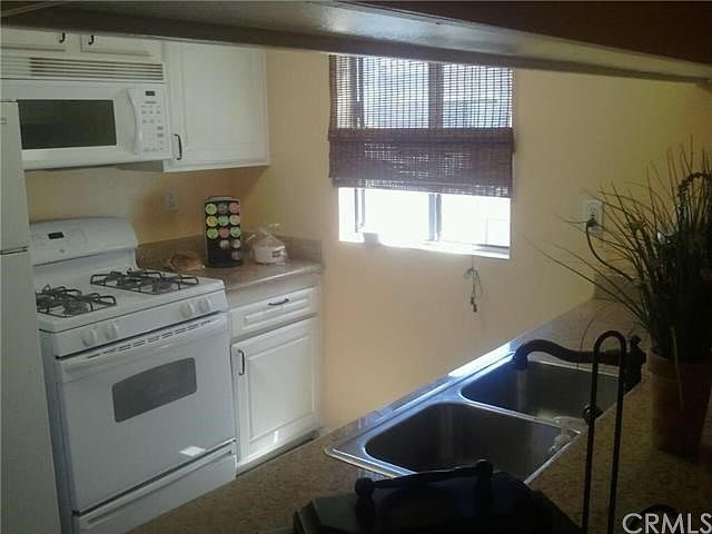 2nd image of 13171 Newland St APT 6