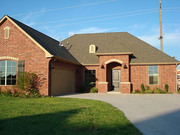2nd image of 14812 Brent Cir