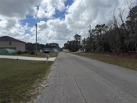 3rd image of 0 SW 83rd Cir Lot 15