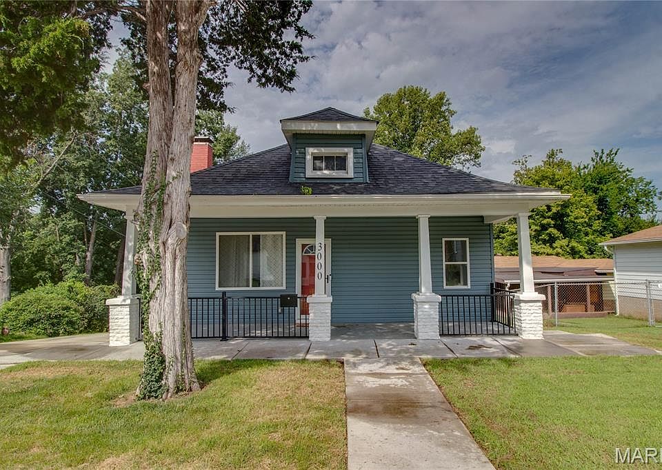 1st image of 3000 Alby St