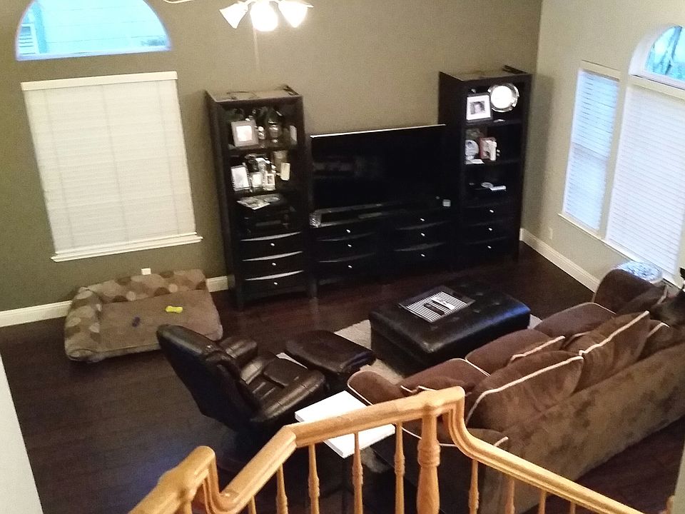 2nd image of 14 Premier Ct