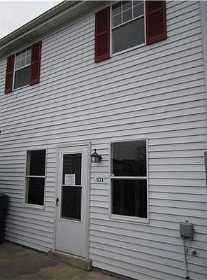 3rd image of 1400 Wendfield Dr #101