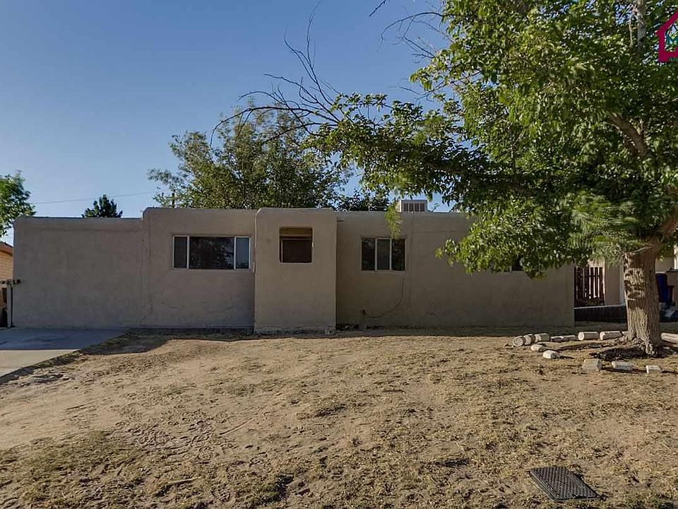1st image of 2221 Skyway Dr