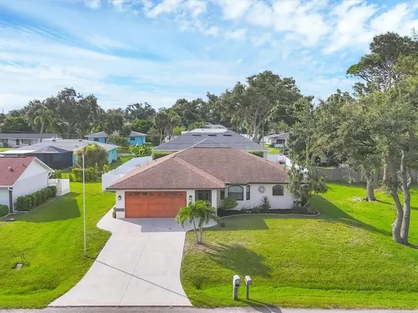 291 Crane Rd, Venice, FL 34293