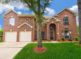 16610 Lost Mill Ln, Houston, TX 77095