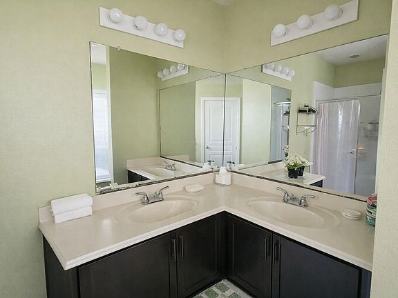 4th image of 5011 Cypress Willow Dr