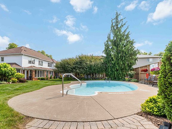 4th image of 3406 Frederick Ave #6