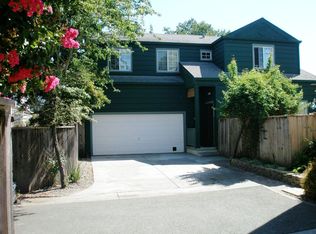 927 Kingwood St, Santa Rosa, CA 95401