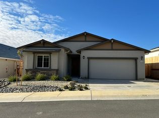 2734 Austere Ave, Redding, CA 96003