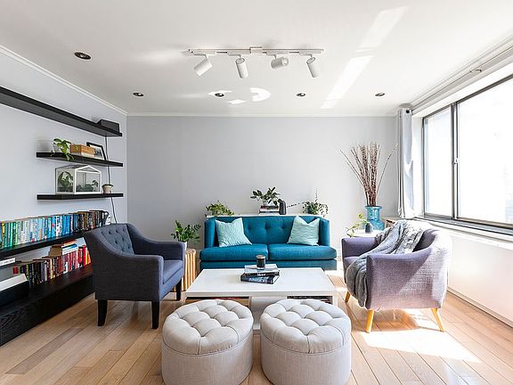 2nd image of 179 Grand St APT 4G