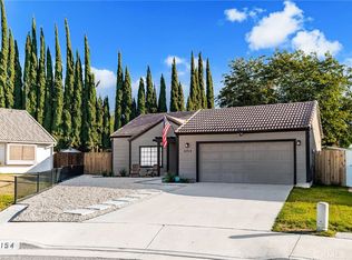 6154 Goldenrod Ln, Riverside, CA 92504