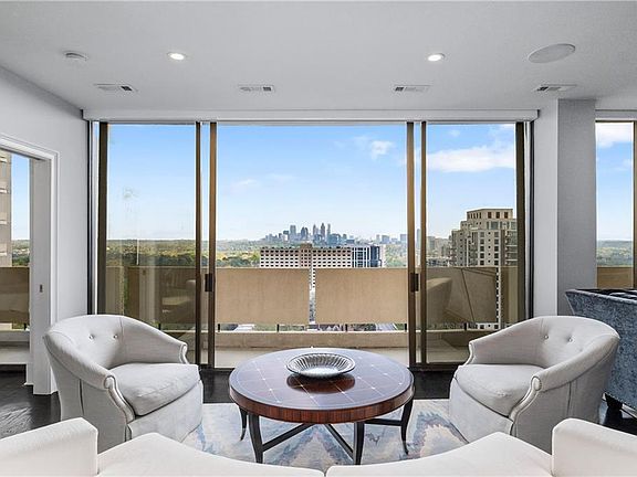 3rd image of 2575 Peachtree Rd NE #22CD