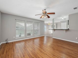 1011 Gardenia St, College Station, TX 77845