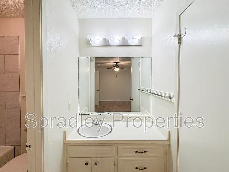 405A Cheyenne Dr — Photo 9
