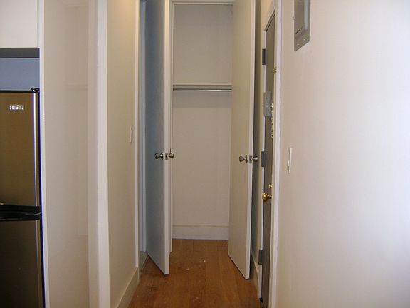 2nd image of 344 E 148th St Frnt 1