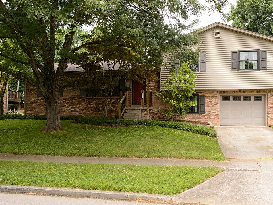 1st image of 3279 Waterford Park