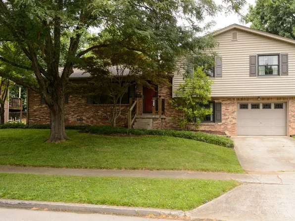 3279 Waterford Park, Lexington, KY 40517