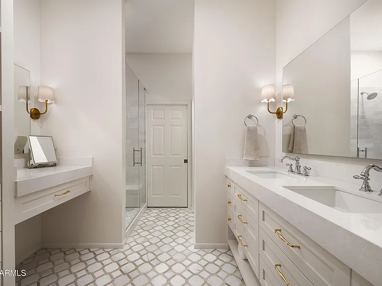 8270 N Hayden Rd #2011 — Photo 10